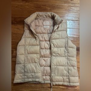 women’s puffer vest